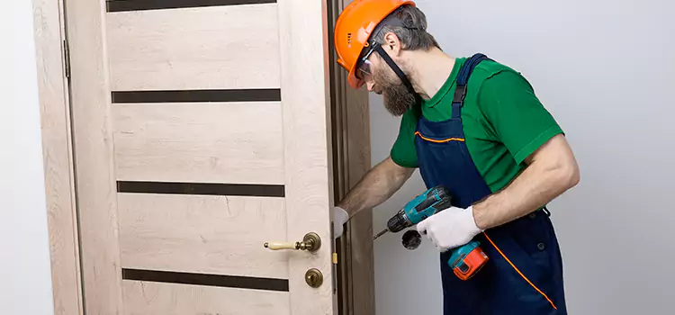 Replace Internal Door Handle with Lock Reston